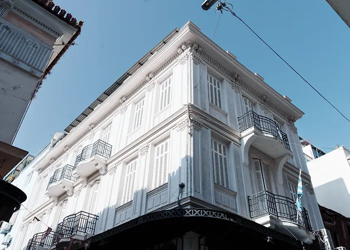 Agora Suites